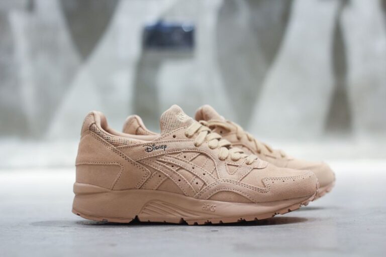 XuanTian fashion news about From ASICS to New